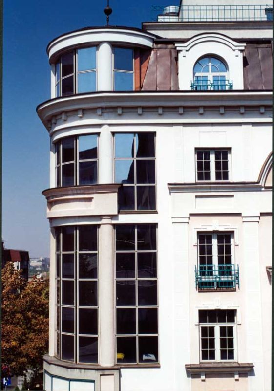 Office Building Resavska